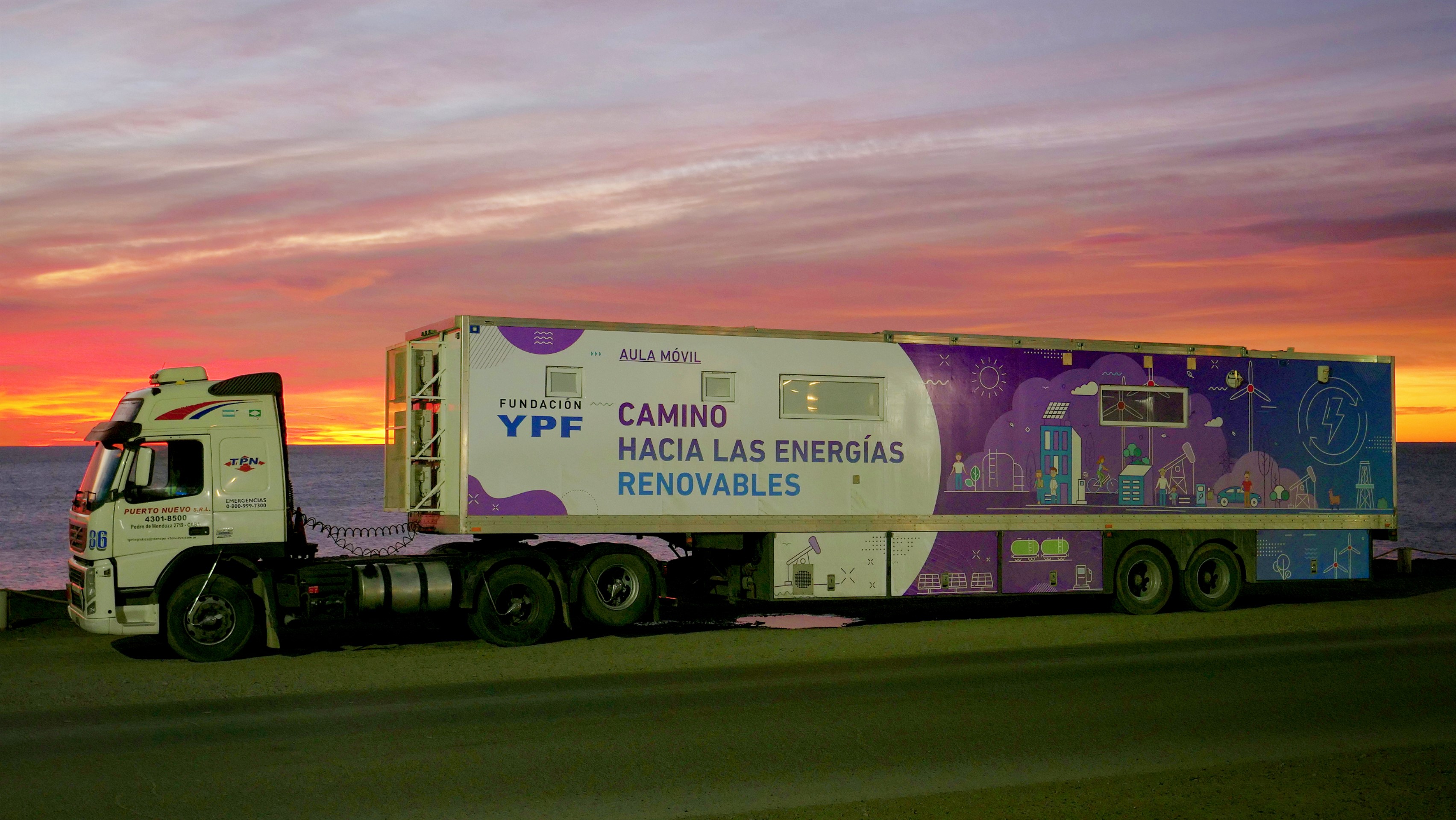 El Aula Móvil de Fundación YPF llega a Tucumán junto con YPF Luz